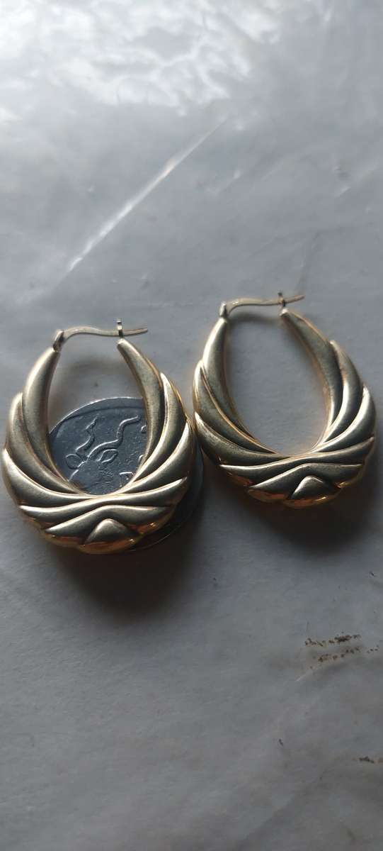 Rare find 9ct creole large earrings