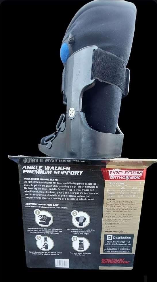 moon boot orthopedic with pump