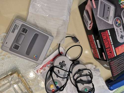 Super Nintendo Classic Mini