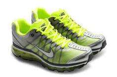 mens NIKE trainers.