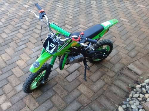 **BEST GIFT FOR KIDS ** Brand New Bike  49cc Pit/Scrambler