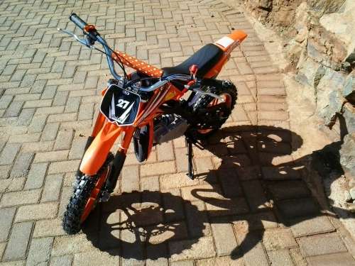 **BEST GIFT FOR KIDS ** Brand New Bike  49cc Pit/Scrambler