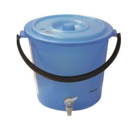 Pineware Water Heating Bucket