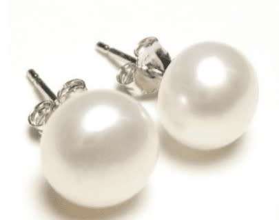Lovely White Cultured Freshwater Pearl Earrings
