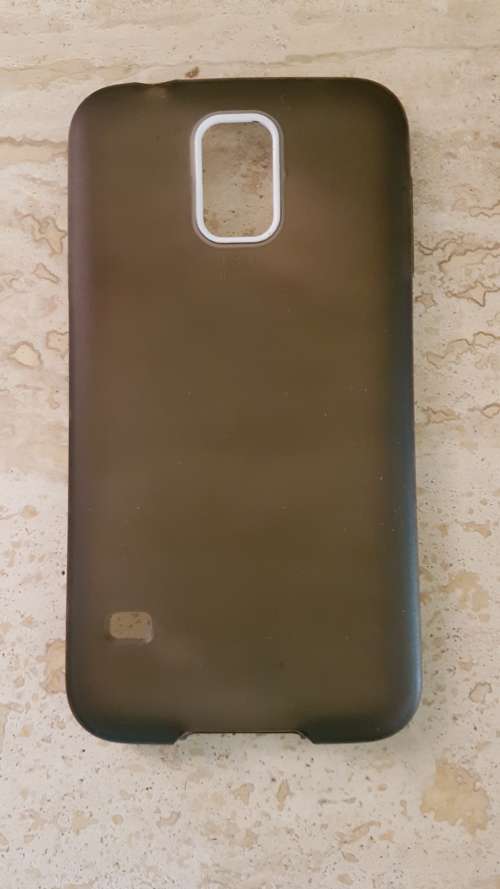 Samsung S5 galaxy smart phone - immaculate condtion