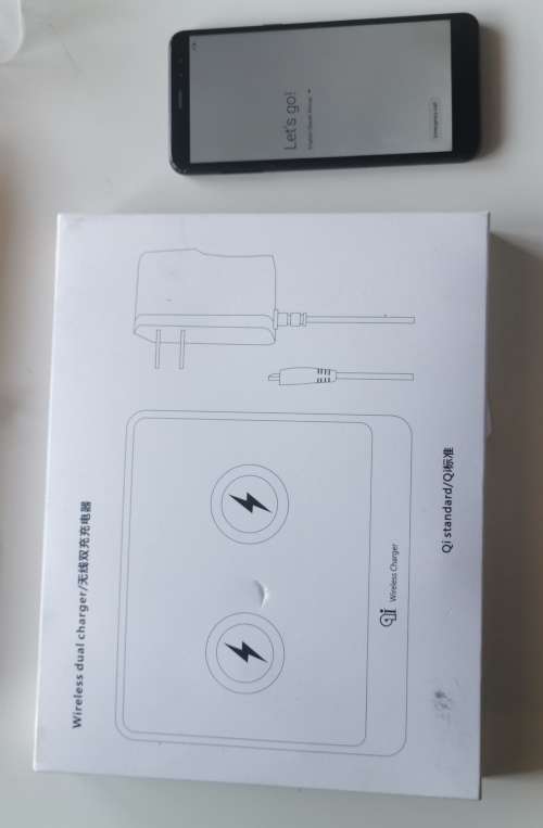 SAMSUNG GALAXY A8 WITH WIRELESS CHARGER