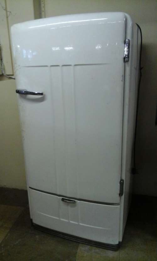Gibson Antique Fridge