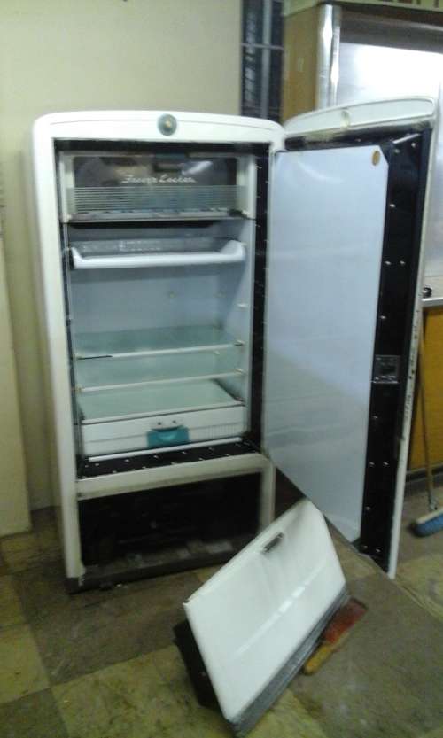 Gibson Antique Fridge