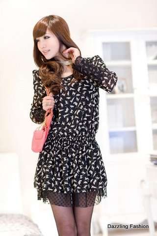 ON SALE ONLY R140!!!!! Ladies Black chiffon dress with lace, fit for size 32,34