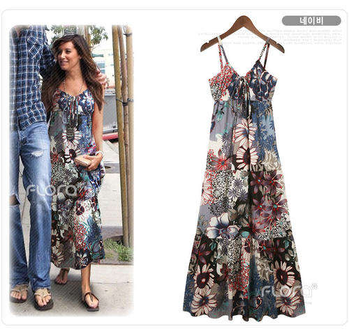 !!!!NEW ARRIVAL!!!! BOHEMIAN FLORAL PRINT MAZXI-DRESS. SIZE 32,34,36
