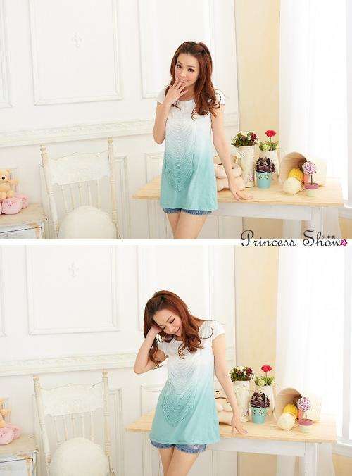 !!!!NEW ARRIVAL!!!! Ladie's White and light Green detailed top with sequence. SIZE 32,34