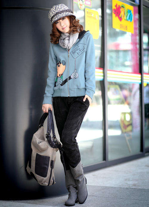 !!!!NEW ARRIVAL!!!! Ladie's Blue Mickey Mouse cotton jacket. SIZE 32,34