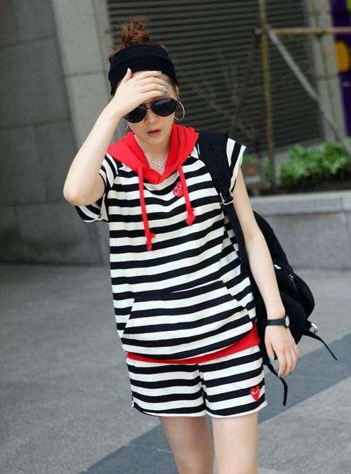 NEW ARRIVAL!!!! Ladies black/red strip sports suit . Size 32,34,36