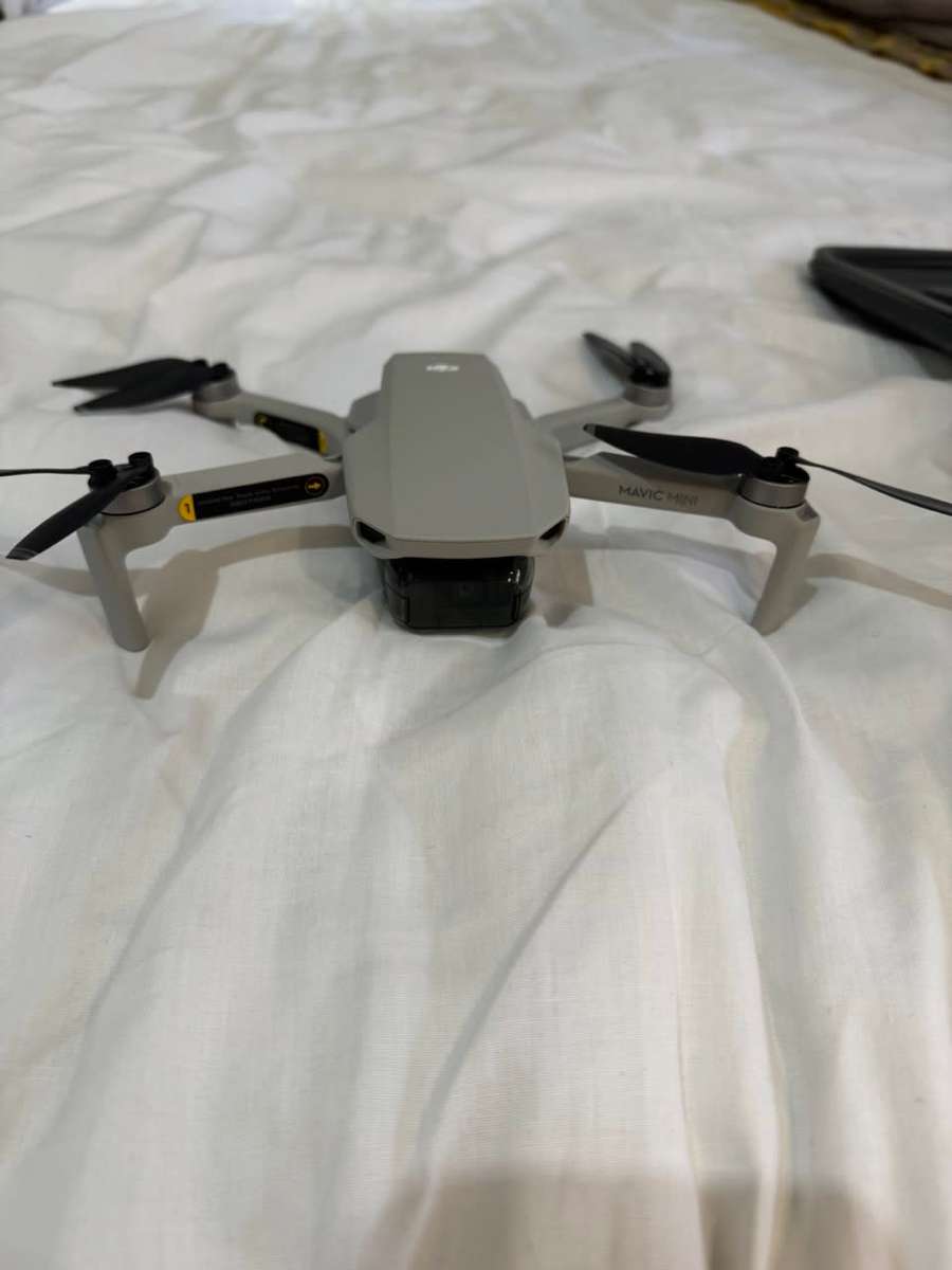 DJI Mavic MINI (barely used)