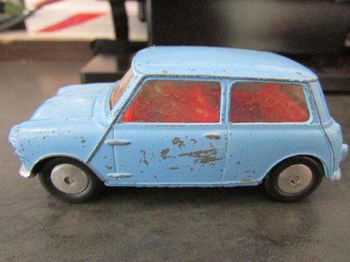 CORGI MINI MINOR