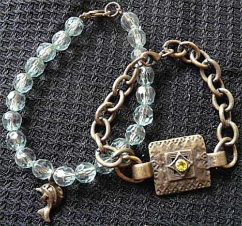 2 pc Beautiful Bronze  Bracelets