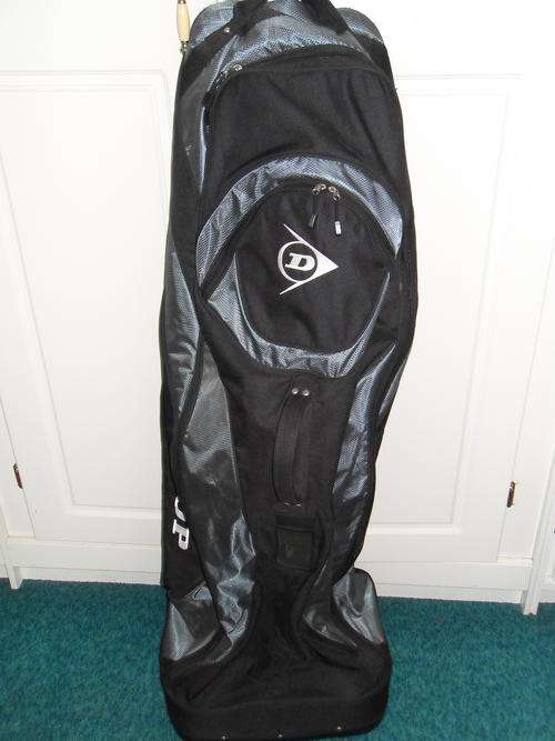 Dunlop carry bag for clubs