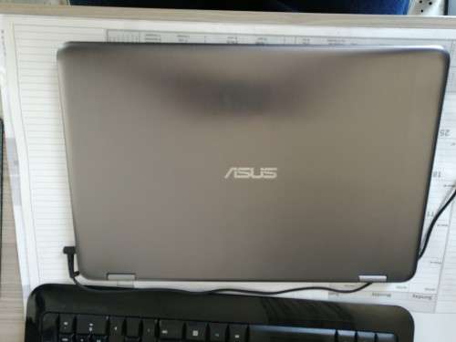 ASUS Vivobook Flip TOUCH Screen *** i5 6th Gen *** 8GB Mem *** 500GB HDD