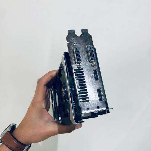 AMD RADEON R9 390 GAMING 8G