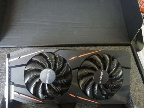 GIGABYTE RX 580 GAMING 4 GB **** Please Read