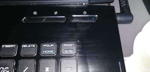 MSI CX72 7QL ***I7 7th Gen*** 256GB m.2 Drive *** 8GB MEM ***** Please READ