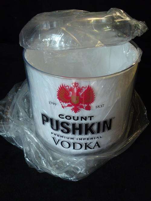 NEW Count Pushkin Vodka Ice Bucket