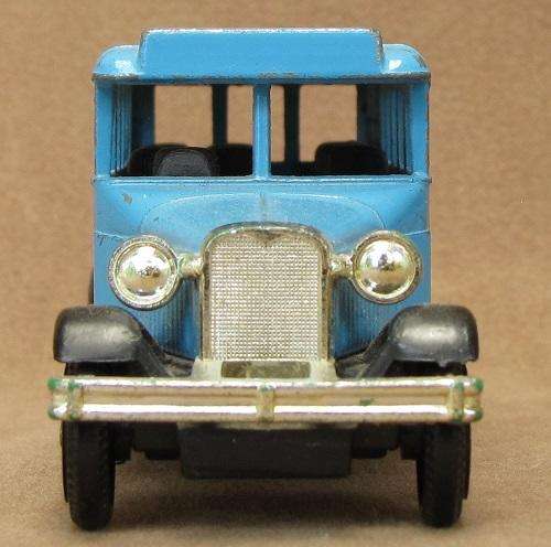 Corgi Cameo Collection Bedford Bus - Osram Lamps