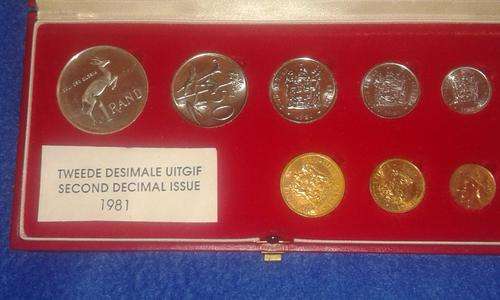 1981 PROOF SET IN LONGBOX ( NO GOLD )