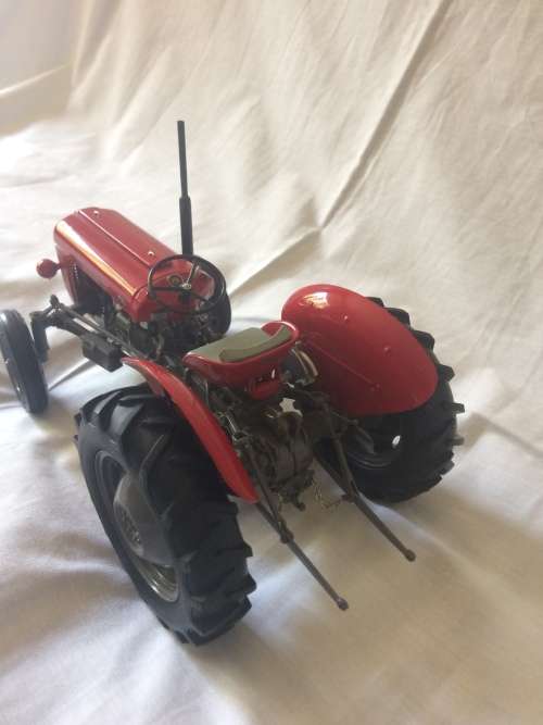 Massey Ferguson 35 (1959) Tractor 1:16