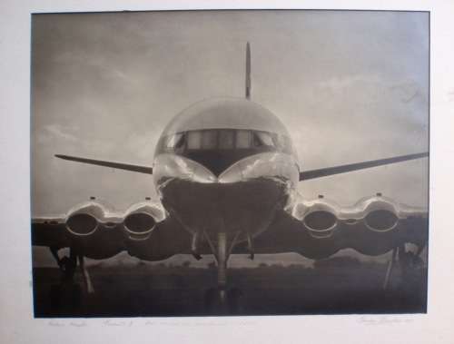 VINTAGE - ORIGINAL SIGNED PHOTO PRINT OF 'COMET 1' 1st ARRIVAL AT JAN SMUTS AIRPORT, GORDON DOUGLAS