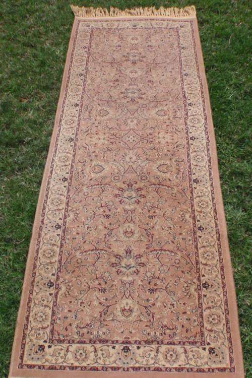 PERSIAN STYLE 'RUNNER' - MACHINE MADE - GOOD PRICE!
