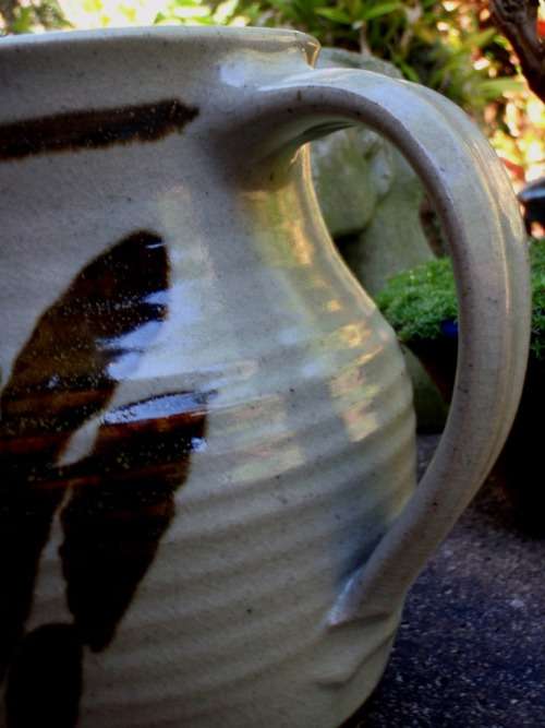 BEAUTIFUL AND ARTY STUDIO POTTERY - LARGE HAND PAINTED JUG