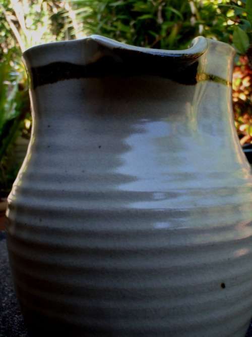 BEAUTIFUL AND ARTY STUDIO POTTERY - LARGE HAND PAINTED JUG