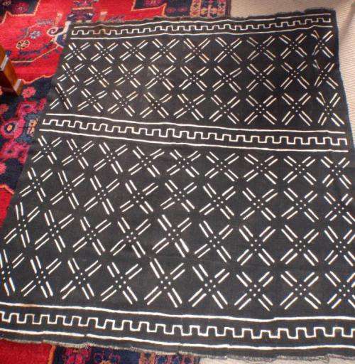 MUD CLOTH - GENUINE HAND MADE IN MALI  COLLECTIBLE AFRICAN DECOR ITEM