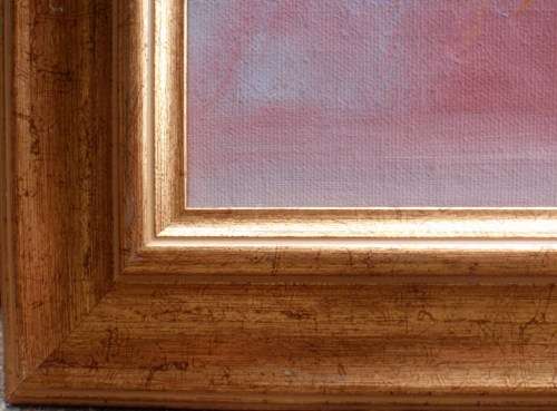 BEAUTIFUL CORAL and PINK ROSES - PALETTE KNIFE, IN ANTIQUED GOLD FRAME.