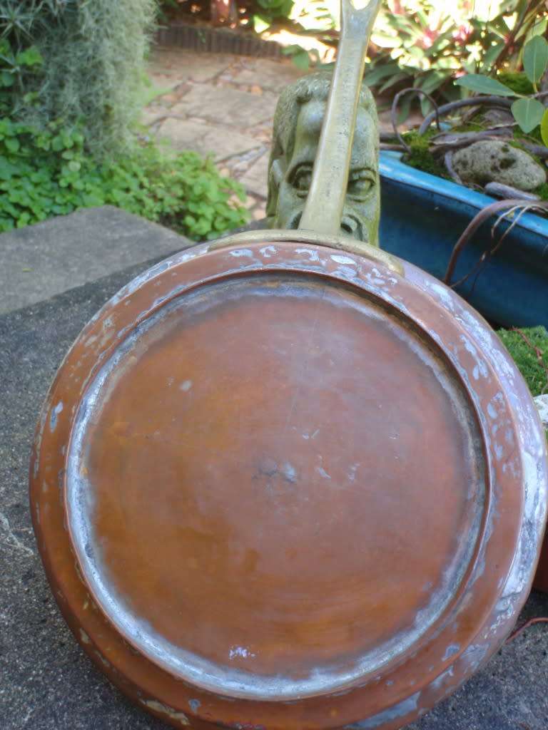 Authentic vintage copper and brass frying pan - provincial kitchen decor item. Lovely old piece.