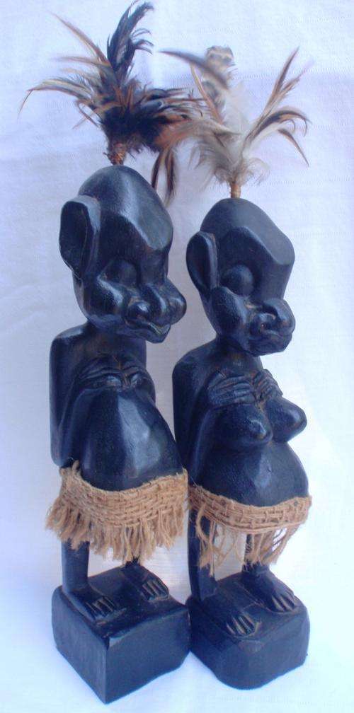 A PAIR OF FASCINATING WOOD CARVINGS (LARGE SIZE) -  ORIGIN UNKNOWN - TAKE A LOOK!!!