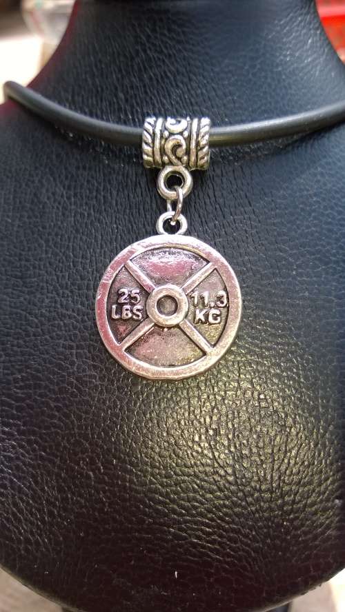 Gympal - Stunning weight plate necklace