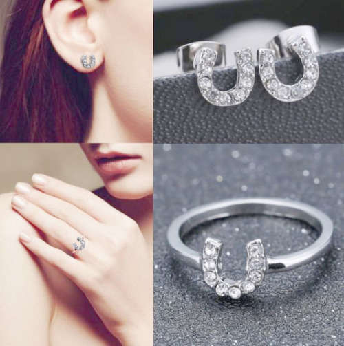 HorseGirl Inc - Horse shoe Ring and earring set for a girl