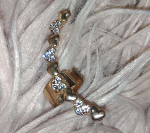 JT - Ear Cuff 1.5` Over Ear Hook - Hearts