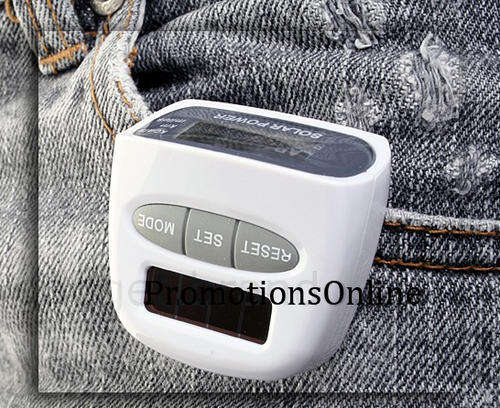 SOLAR POWERED WALK YOUR WAY TO FITNESS WITH THIS PEDOMETER