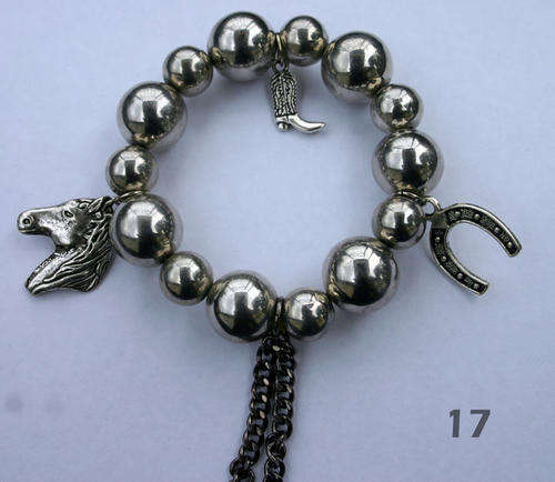 Ultimate Horse Lover - Beautiful silver beaded horse bracelet