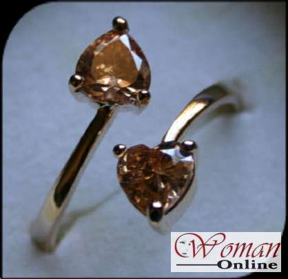 JT - Size adjustable -  2 Champaign Heart Brilliant Cut set in 18KGP Gold