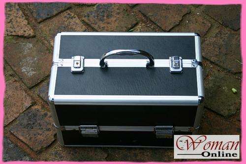 JT -  PROFESSIONAL MAKEUP METAL CASE