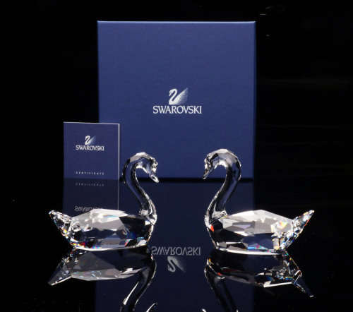 SWAROVSKI SILVER CRYSTAL `Flirting Swans`  BOXED #