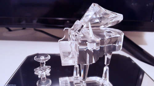 SWAROVSKI CRYSTAL MELODIES 'GRAND PIANO WITH STOOL' BOXED