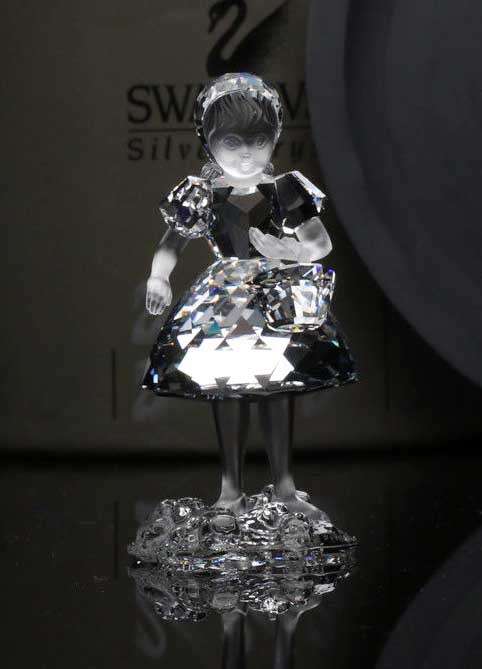 SWAROVSKI CRYSTAL RED RIDING HOOD RARE  RETIRED
