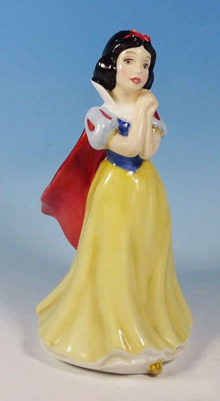 Royal Doulton Walt Disney Classic Snow White Figure SW9 *