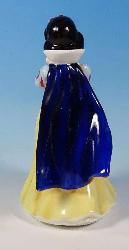 Royal Doulton Walt Disney Classic Snow White Figure SW9 *