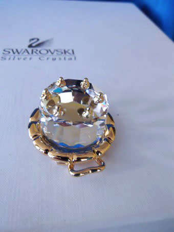 SWAROVSKI CRYSTAL MEMORIES MOMENTS Birthday Cake GOLD PLATED *